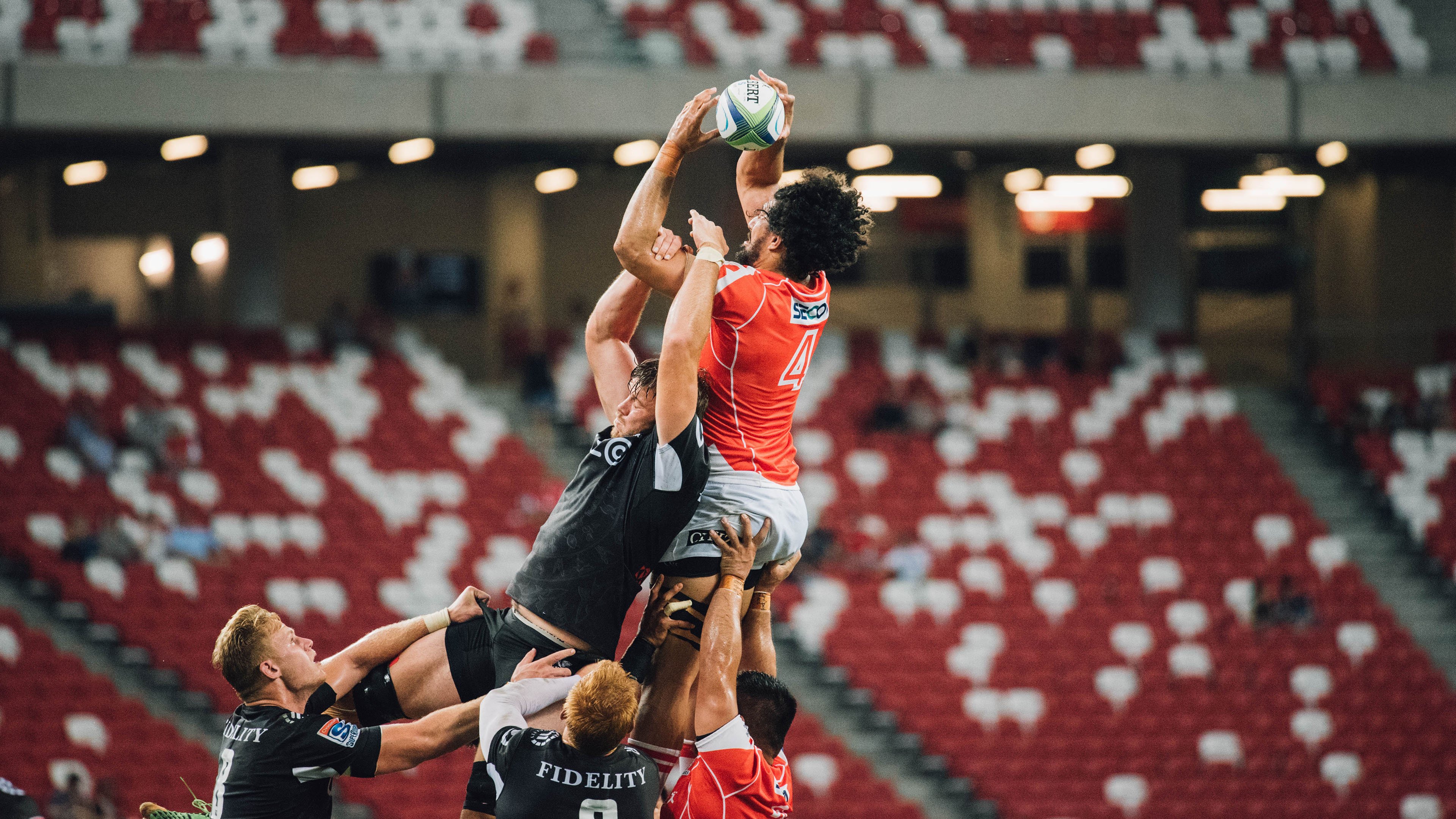 开云体育登录-孤星与寒潮，西亚卡姆创纪录之夜与热火横扫背后的唯一性